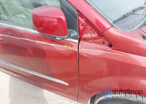 2014 Chrysler Town & Country Touring from USA, damaged, VIN 2C4RC1BG8ER220756